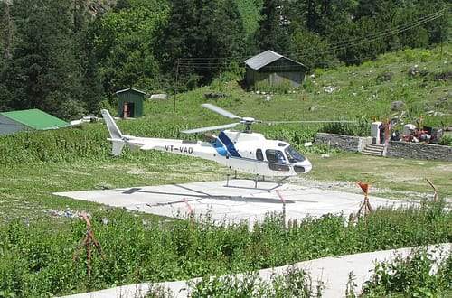 Hemkund-sahib-yatra-by-helicopter-2019-2020